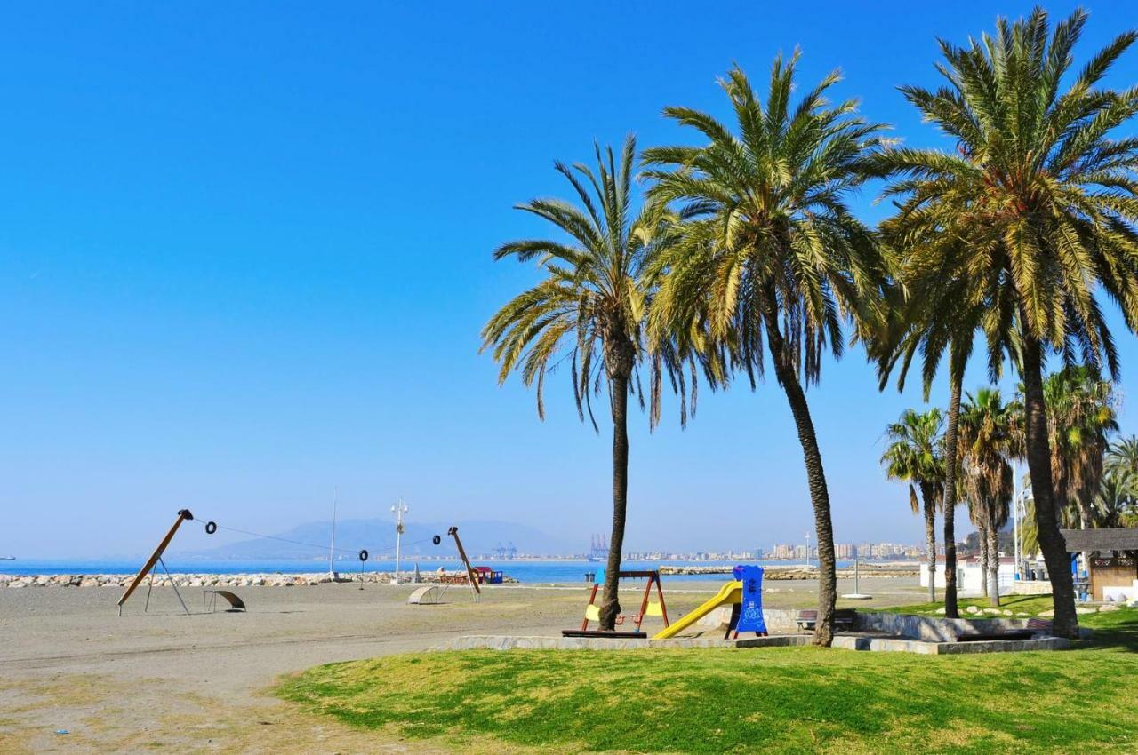 מאלגה Holidays By The Sea Apartments מראה חיצוני תמונה
