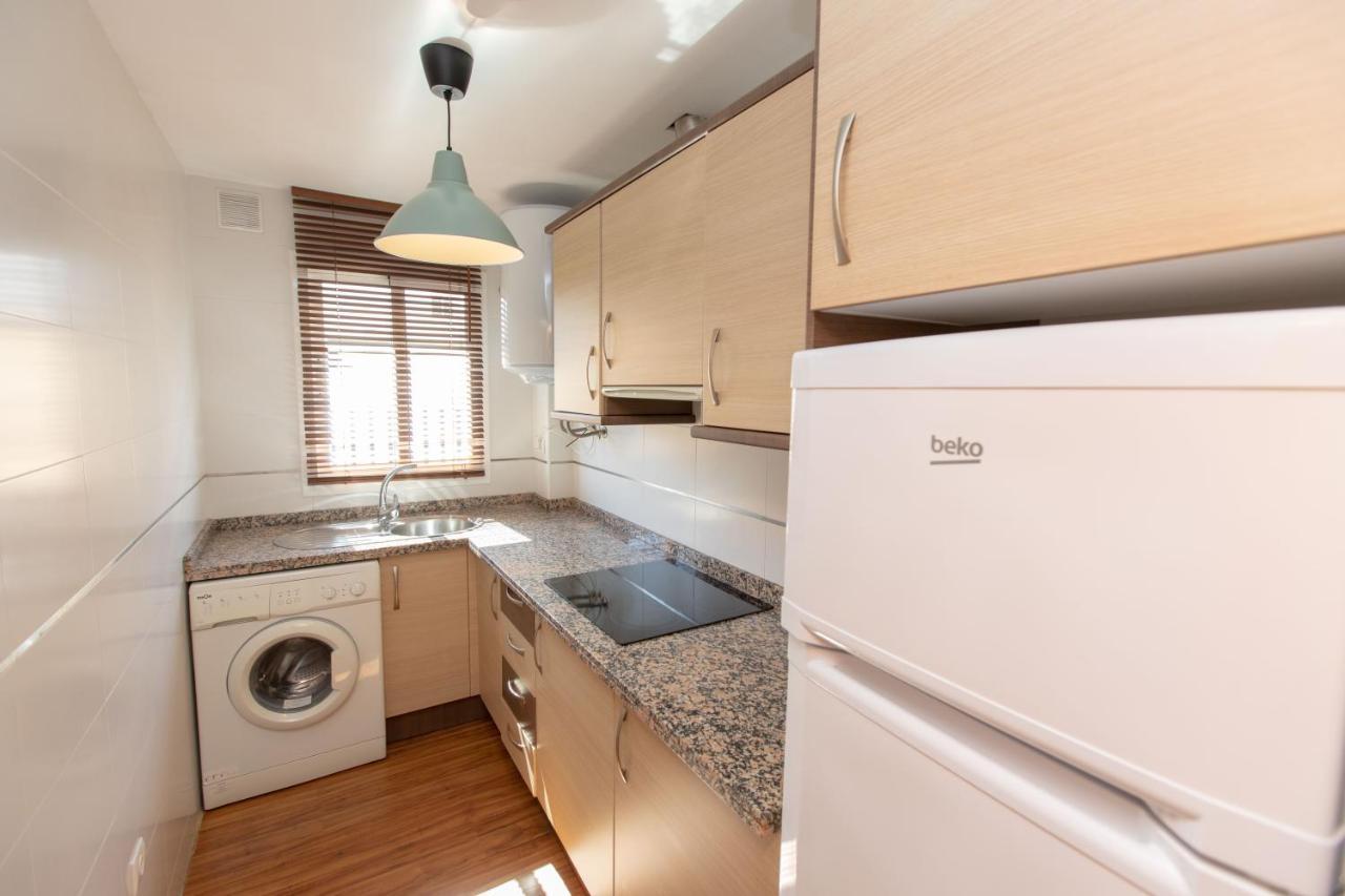 מאלגה Holidays By The Sea Apartments מראה חיצוני תמונה