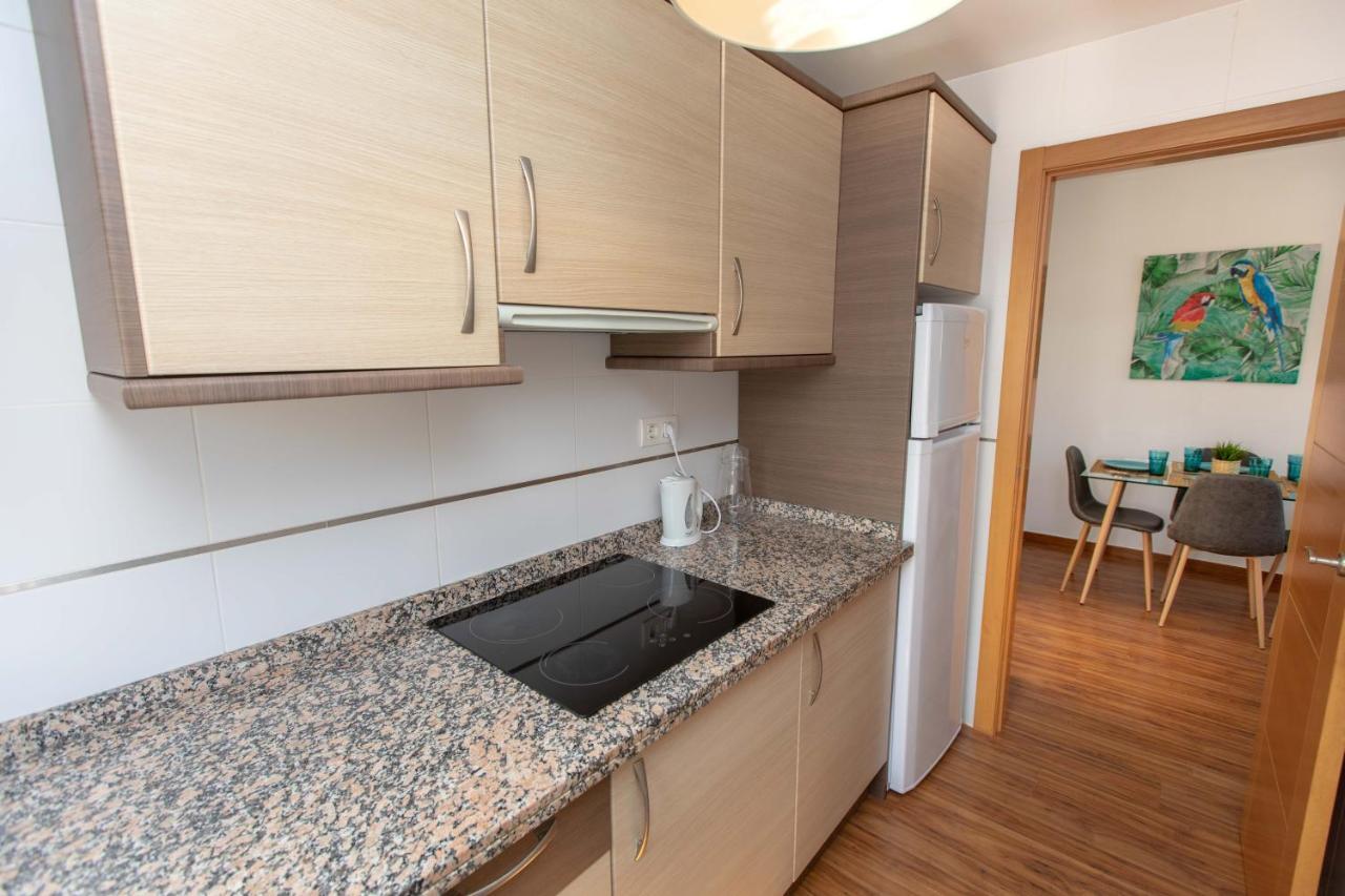 מאלגה Holidays By The Sea Apartments מראה חיצוני תמונה
